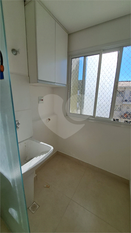 Apartamento à venda com 2 quartos, 58m² - Foto 11
