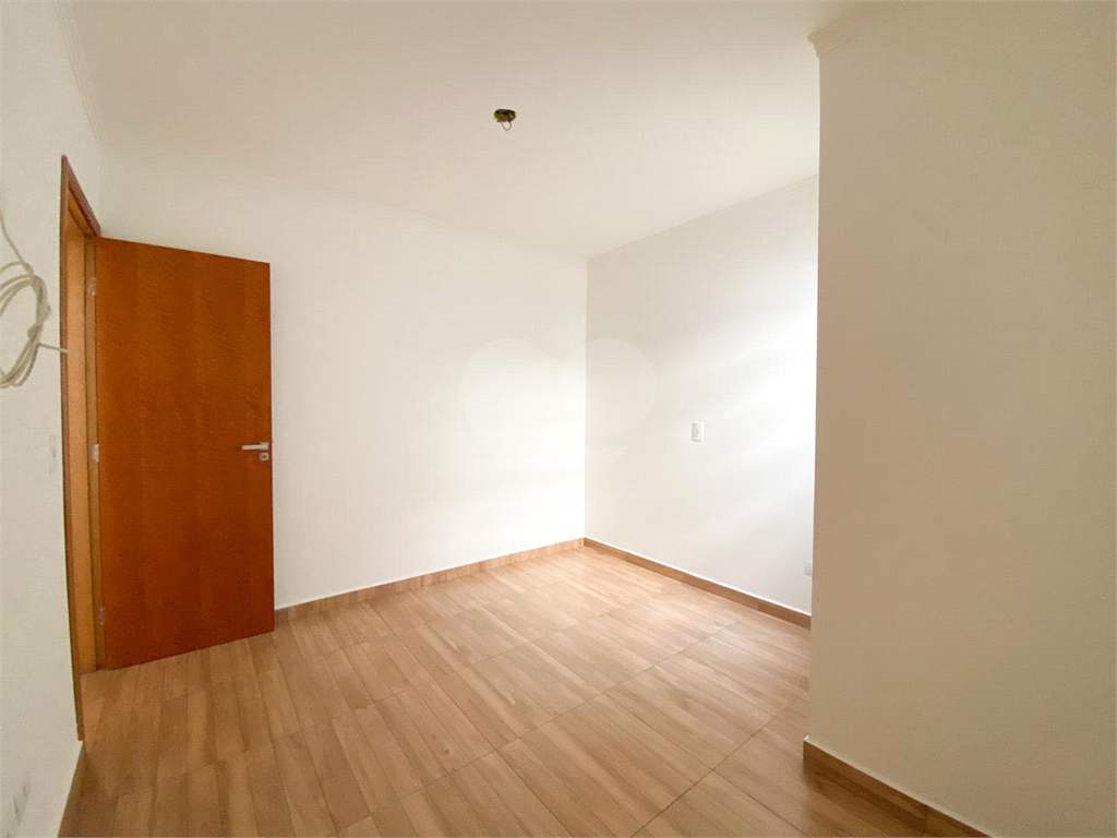 Sobrado na Vila Medeiros com 3 quartos, 3 suítes e 2 vagas