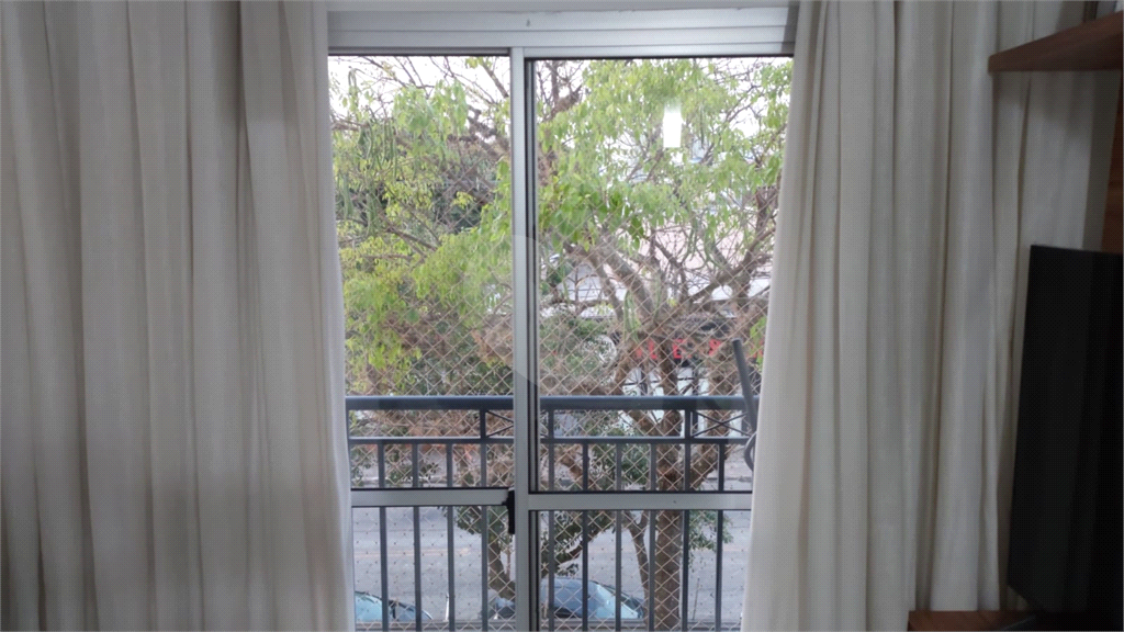 APARTAMENTO em LIMÃO