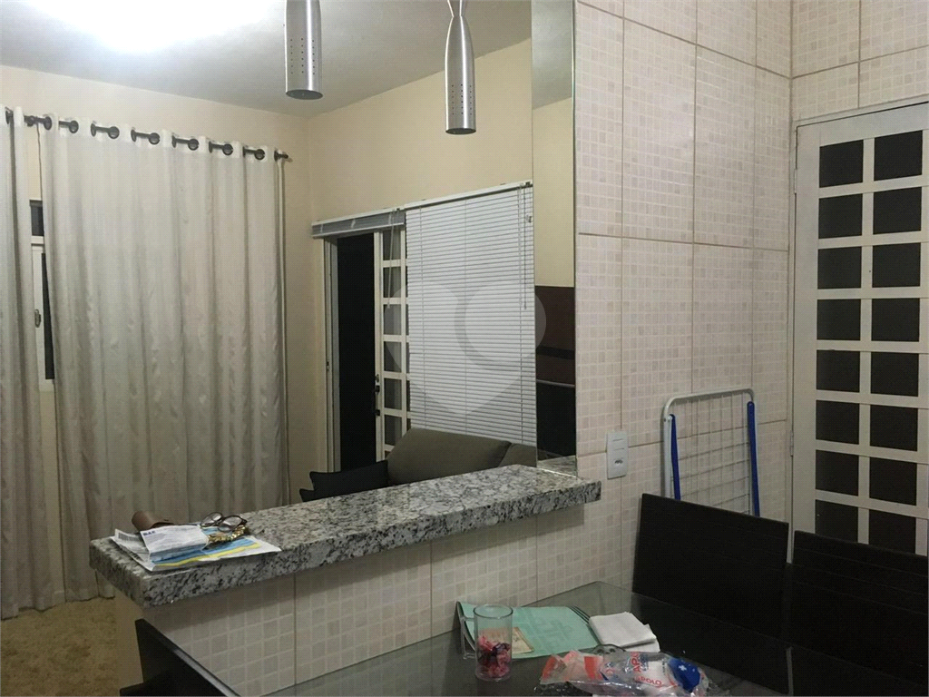 Casa à venda com 1 quarto, 41m² - Foto 3