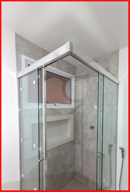 APARTAMENTO em VILA ROMANA