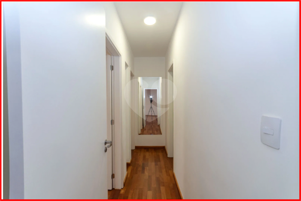 APARTAMENTO em VILA ROMANA