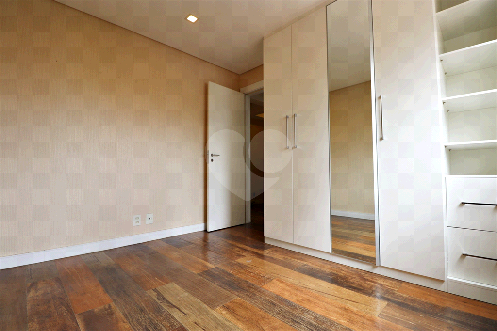 Apartamento à venda com 4 quartos, 190m² - Foto 32