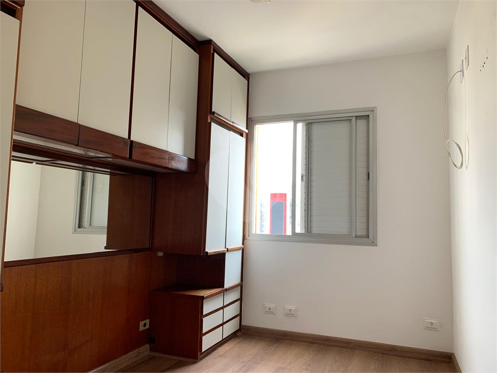 Apartamento à venda com 2 quartos, 58m² - Foto 9