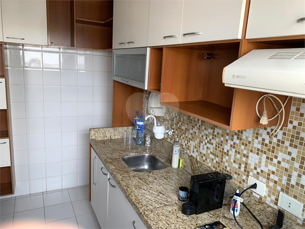 Apartamento à venda com 2 quartos, 58m² - Foto 13