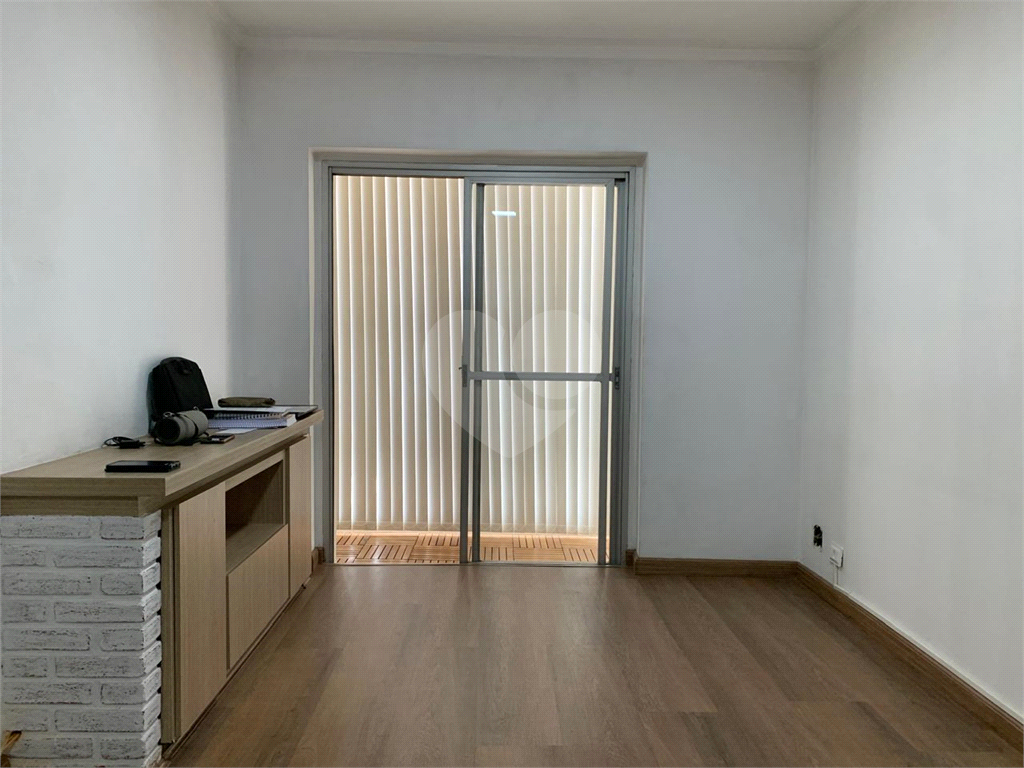 Apartamento à venda com 2 quartos, 58m² - Foto 2