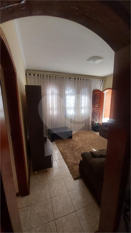 Casa à venda e aluguel com 4 quartos, 300m² - Foto 29