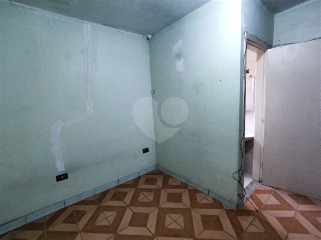 casa terrea com terreno medindo 11.70 de frente com  3 dorms e 3 vagas