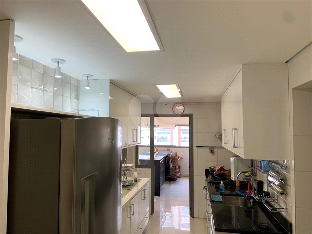 APARTAMENTO em VILA LEOPOLDINA