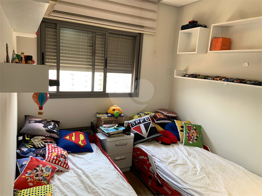APARTAMENTO em VILA LEOPOLDINA
