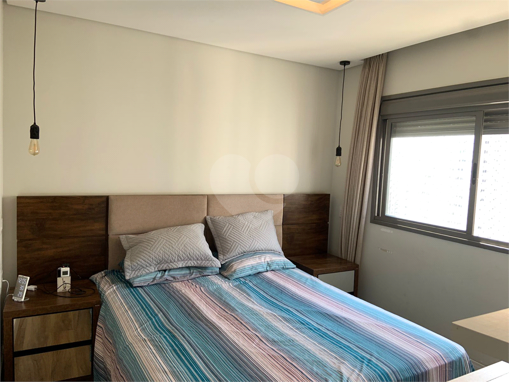 APARTAMENTO em VILA LEOPOLDINA
