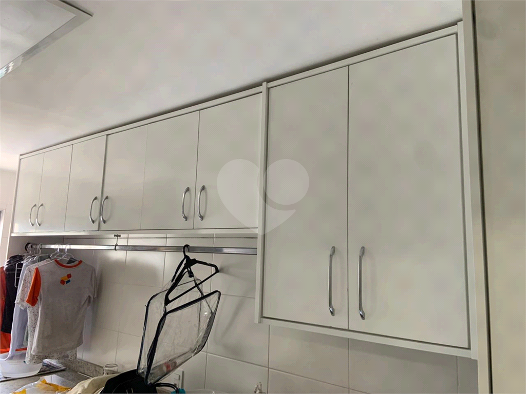 APARTAMENTO em VILA LEOPOLDINA