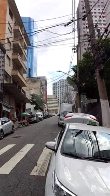 Apartamento na Liberdade para venda