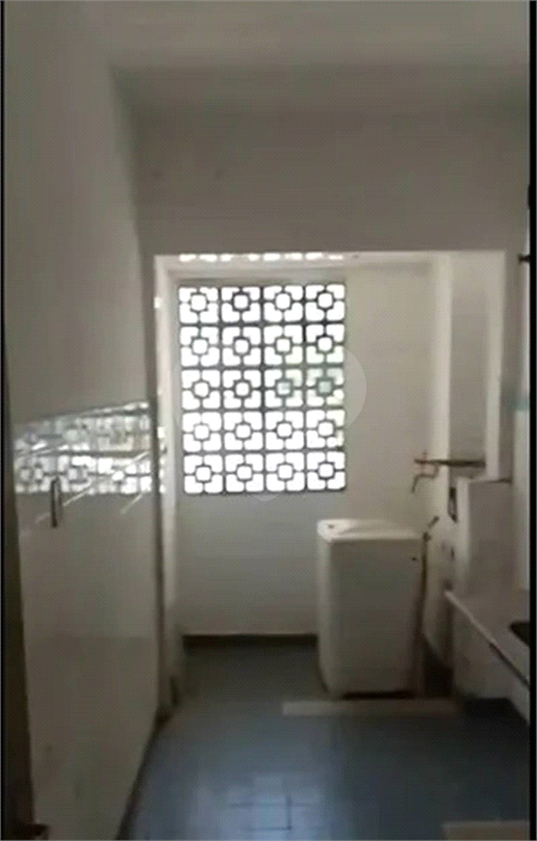 Apartamento na Liberdade para venda