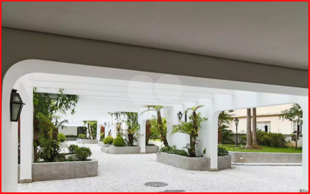 APARTAMENTO em HIGIENÓPOLIS