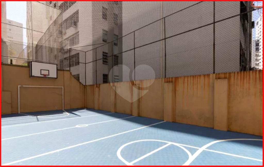 APARTAMENTO em HIGIENÓPOLIS