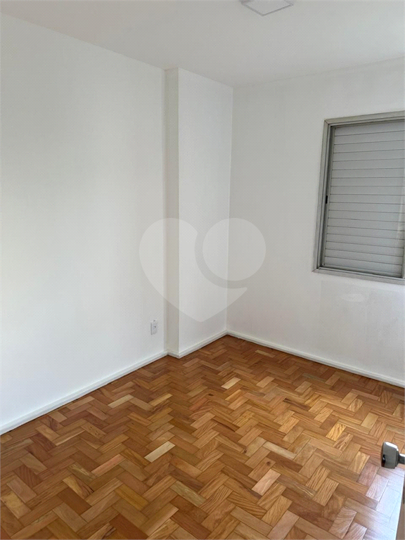 APARTAMENTO em HIGIENÓPOLIS