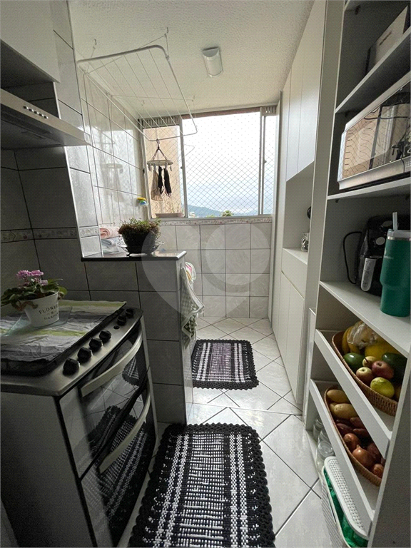 Apartamento à venda com 2 quartos, 63m² - Foto 9