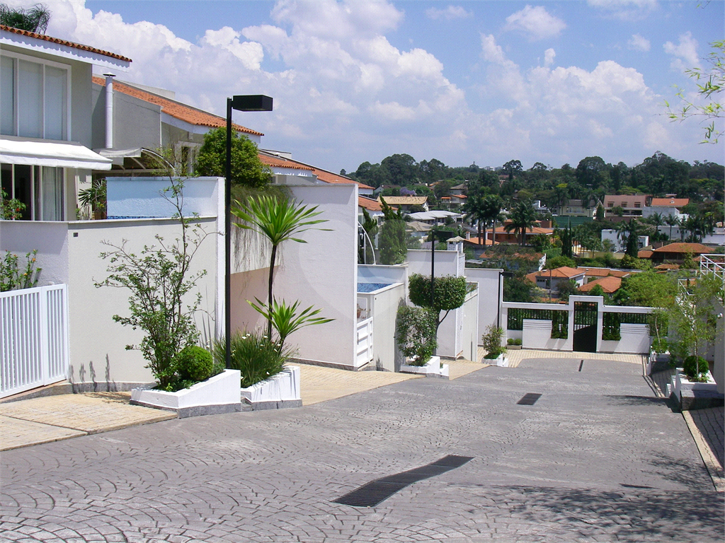 Casa em condomínio 4 suítes no Brooklin Velho 