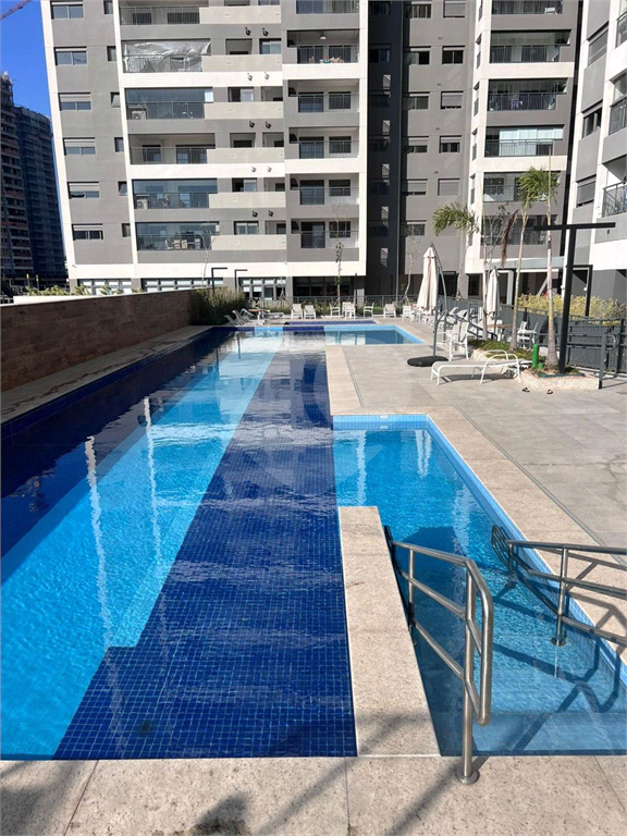 APARTAMENTO em SÃO JOÃO CLÍMACO