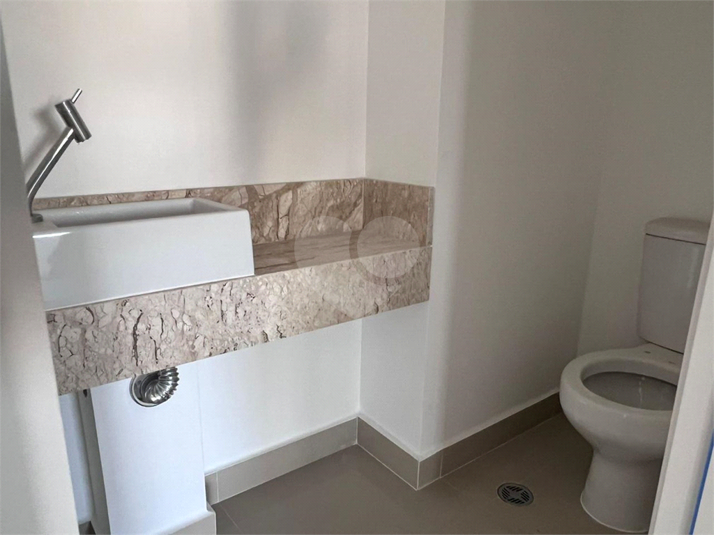 APARTAMENTO em SÃO JOÃO CLÍMACO