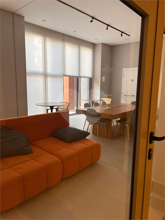 APARTAMENTO em SÃO JOÃO CLÍMACO