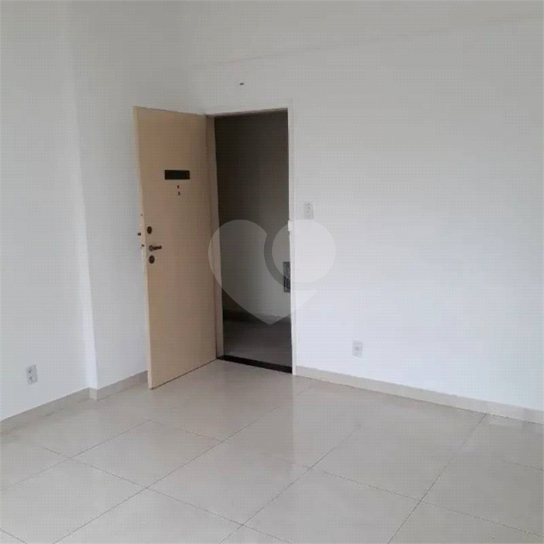 Kitnet a venda na Liberdade