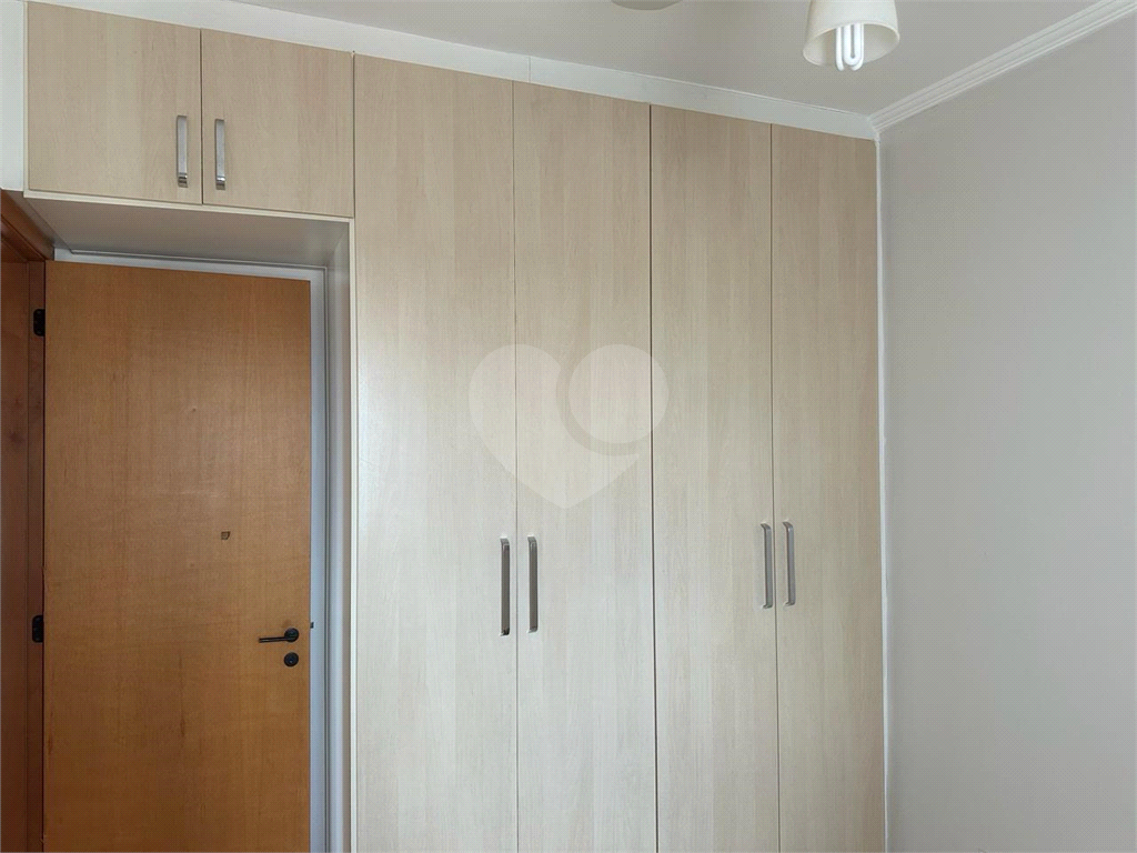 Apartamento à venda com 3 quartos, 81m² - Foto 10