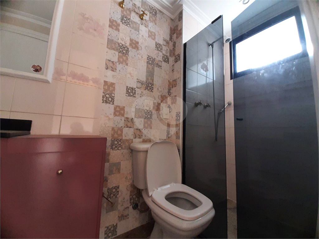 Apartamento para vender em Santana com 220m2, 4 quartos, sendo 3 suítes, 5 banheiros e 3 vagas