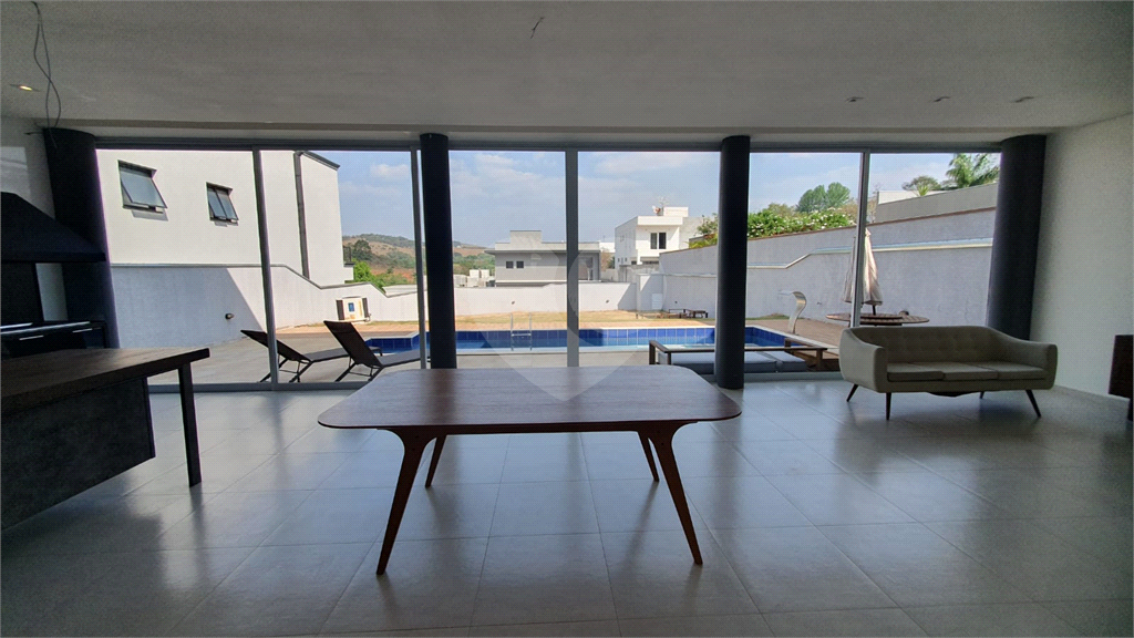 Casa de Condomínio à venda e aluguel com 3 quartos, 245m² - Foto 5