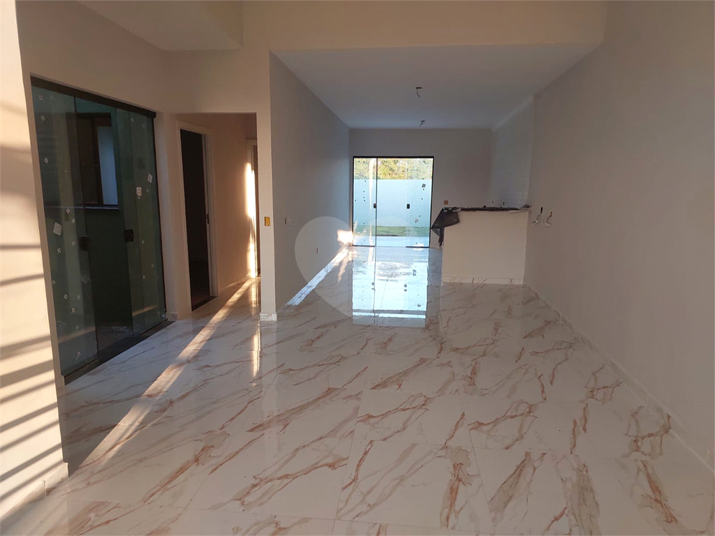 Casa à venda com 3 quartos, 120m² - Foto 12