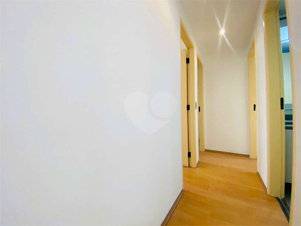 Apartamento à venda com 3 quartos, 72m² - Foto 11