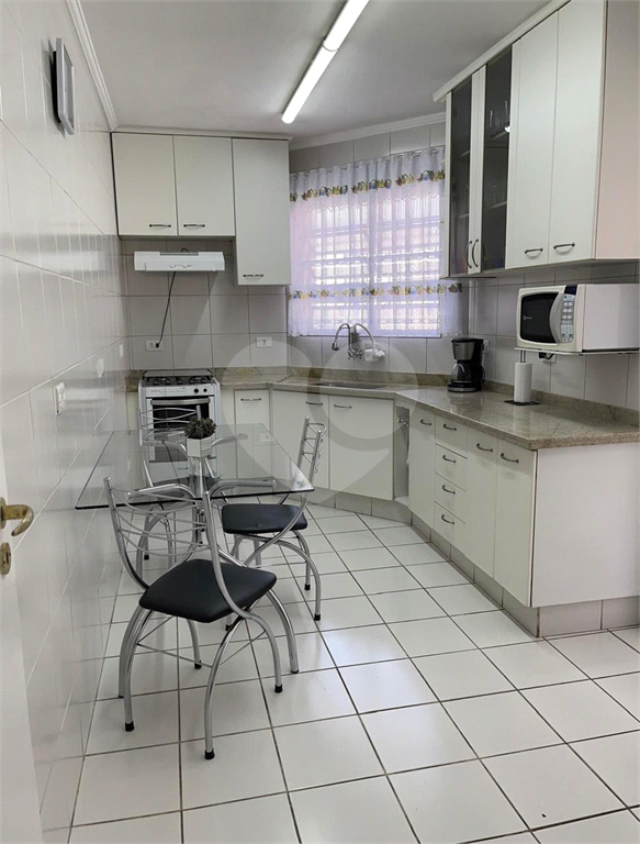 Sobrado à venda com 3 quartos, 220m² - Foto 7