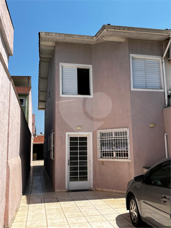 Sobrado à venda com 3 quartos, 220m² - Foto 14