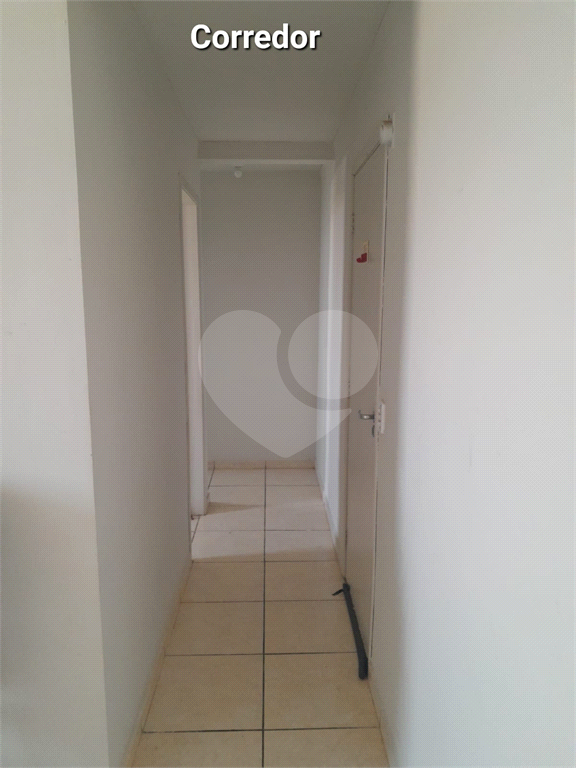 Apartamento à venda com 2 quartos, 57m² - Foto 4