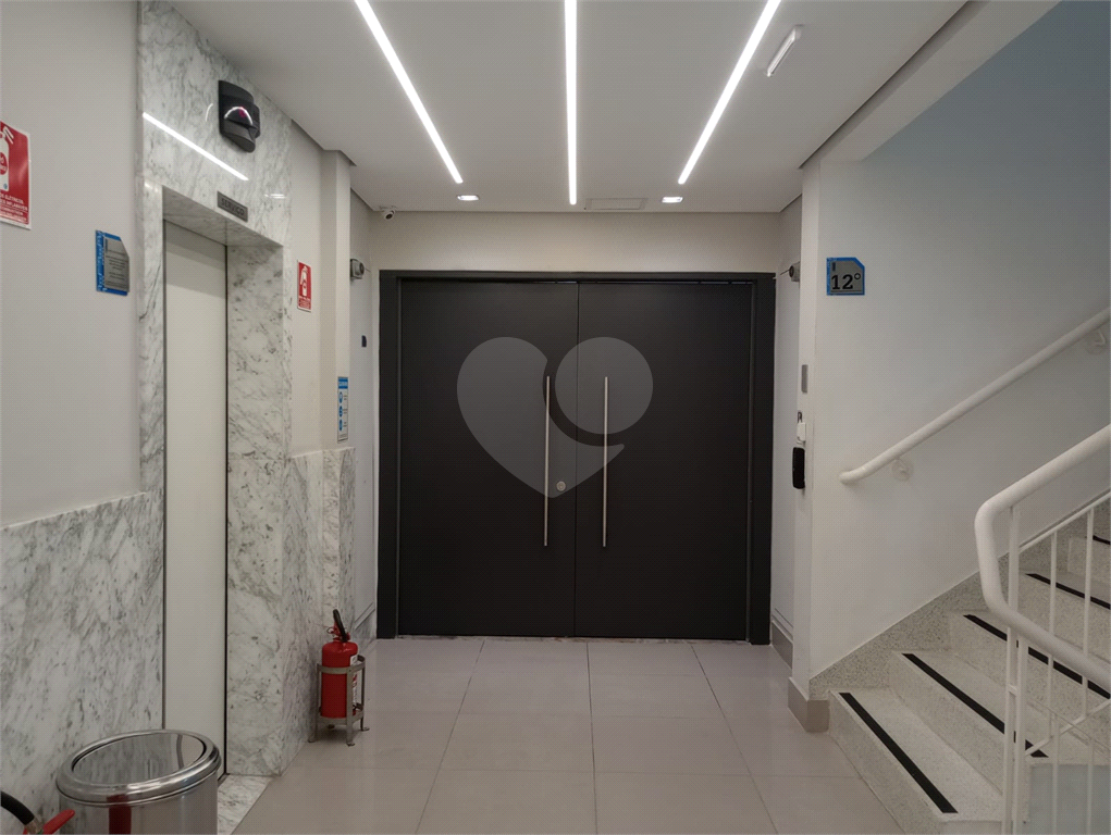 Sala Totalmente reformada por Arquiteta Renomada