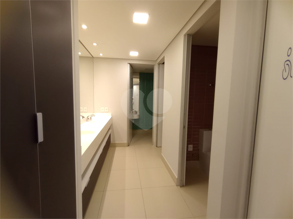 Sala Totalmente reformada por Arquiteta Renomada