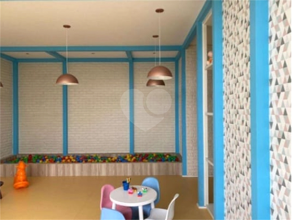 Apartamento à venda com 79 m² com 3 quartos 1 suíte 1 vaga na Barra Funda