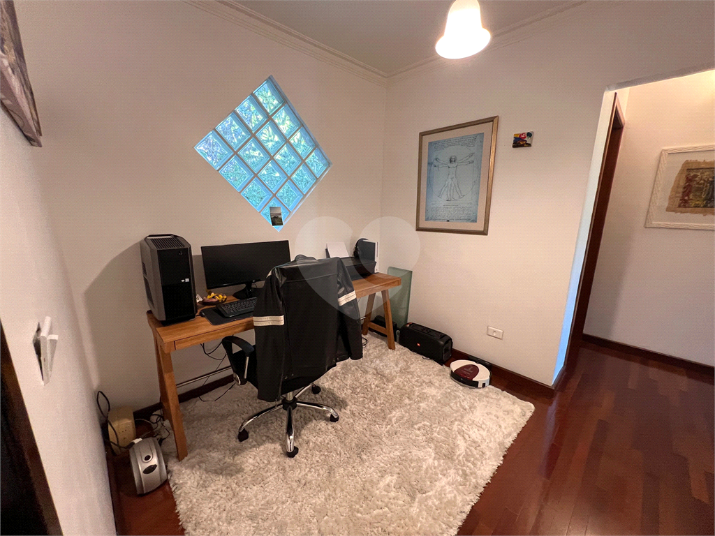 Casa em condomínio fechado para venda. Alpes da Cantareira. Porteira fechada