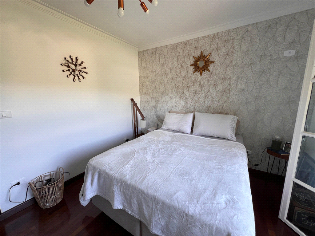 Casa em condomínio fechado para venda. Alpes da Cantareira. Porteira fechada