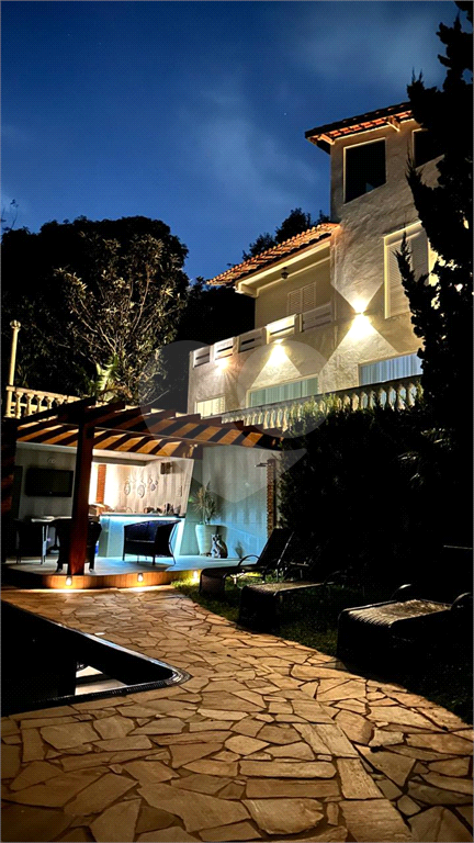 Casa em condomínio fechado para venda. Alpes da Cantareira. Porteira fechada