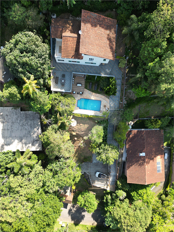 Casa em condomínio fechado para venda. Alpes da Cantareira. Porteira fechada