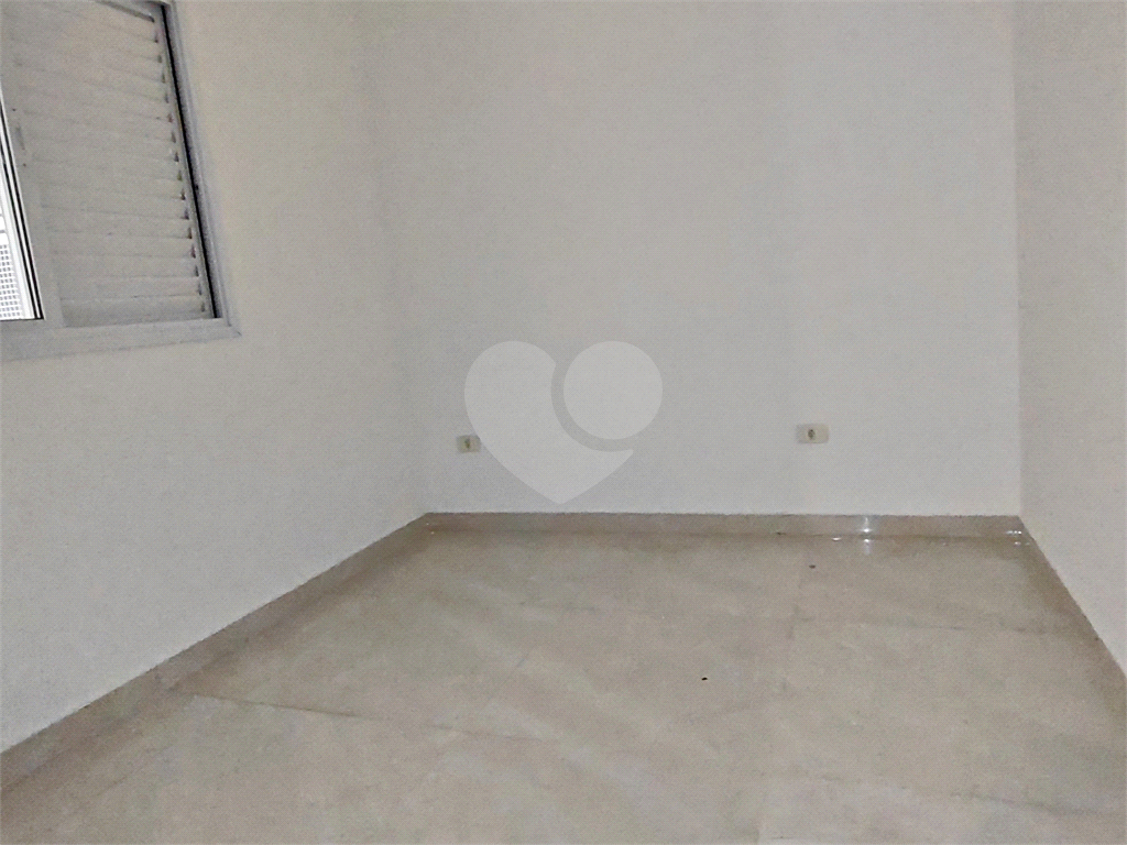 Apartamento à venda com 2 quartos, 40m² - Foto 6