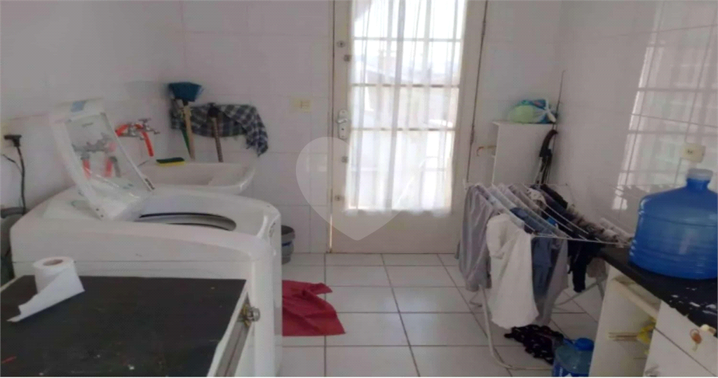 Casa à venda com 2 quartos, 150m² - Foto 13