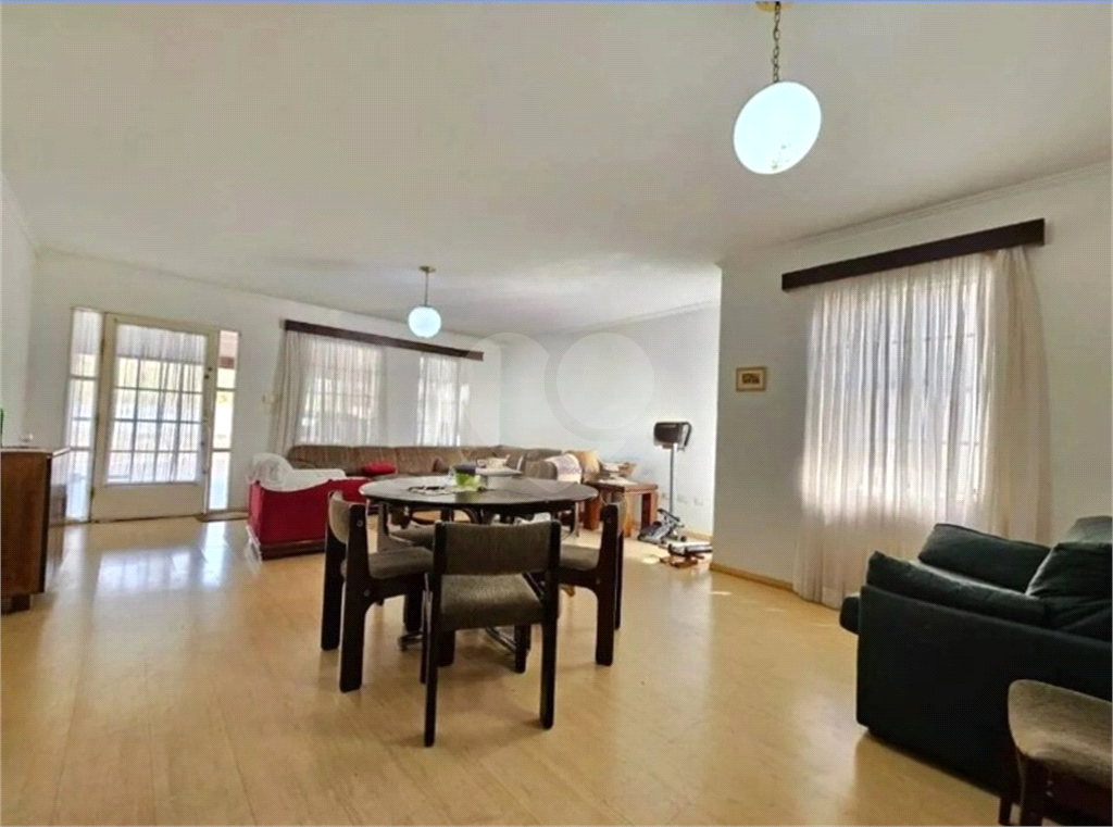 Casa à venda com 2 quartos, 150m² - Foto 6