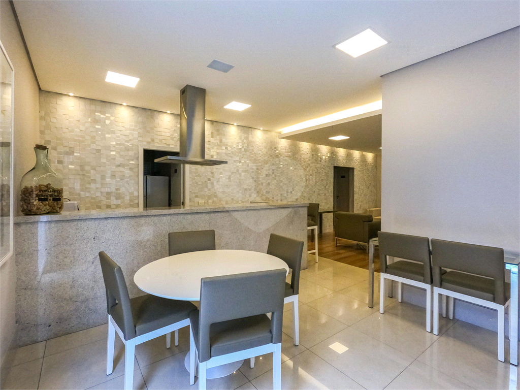 Apartamento a venda com 2 suítes e e vagas em Santa Teresinha, São Paulo