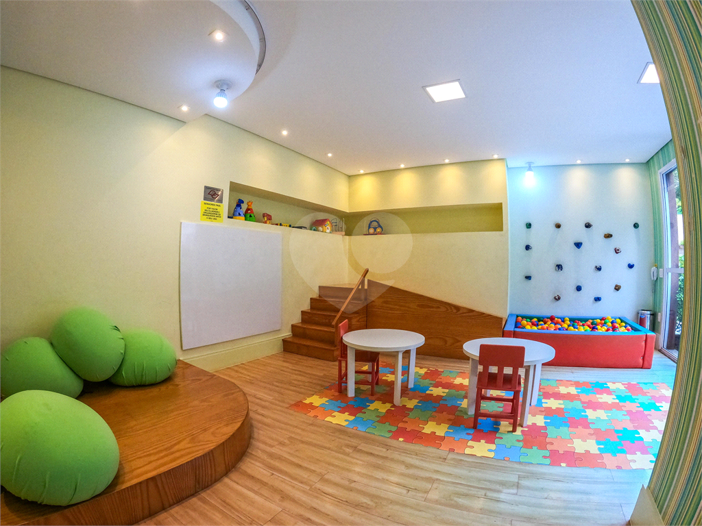 Apartamento a venda com 2 suítes e e vagas em Santa Teresinha, São Paulo