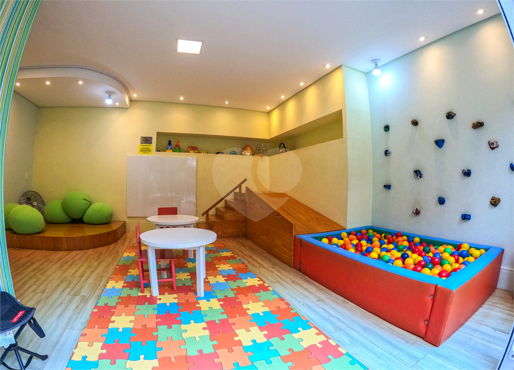 Apartamento a venda com 2 suítes e e vagas em Santa Teresinha, São Paulo