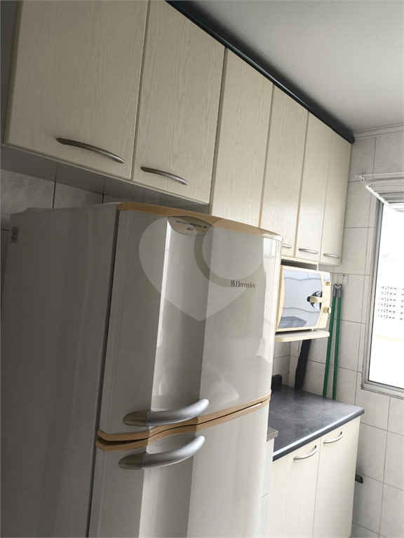 Apartamento à venda com 2 quartos, 49m² - Foto 17