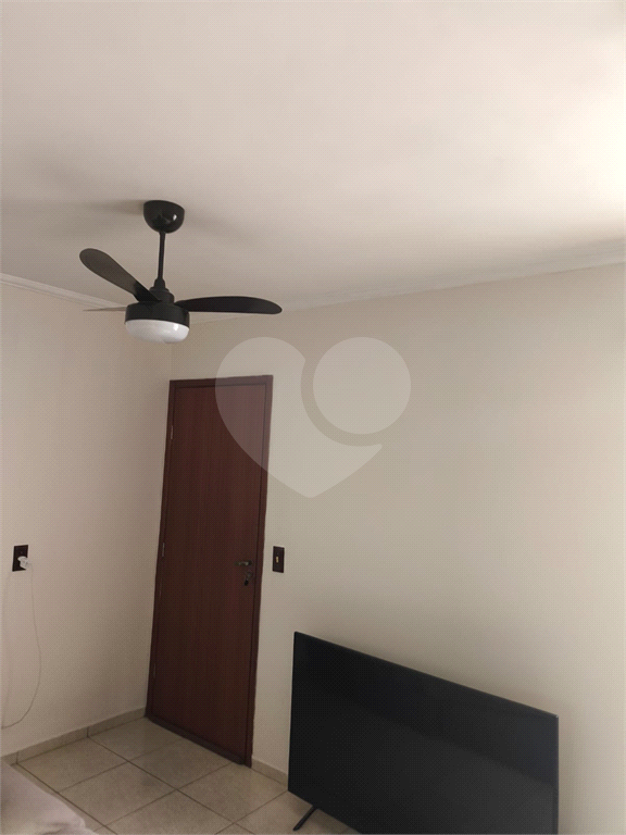 Apartamento à venda com 2 quartos, 49m² - Foto 15